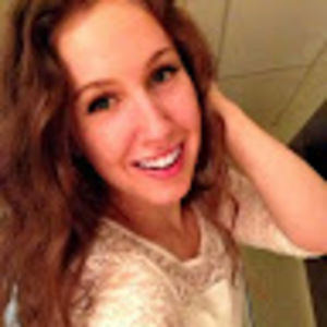 Meet your Posher, Courtney